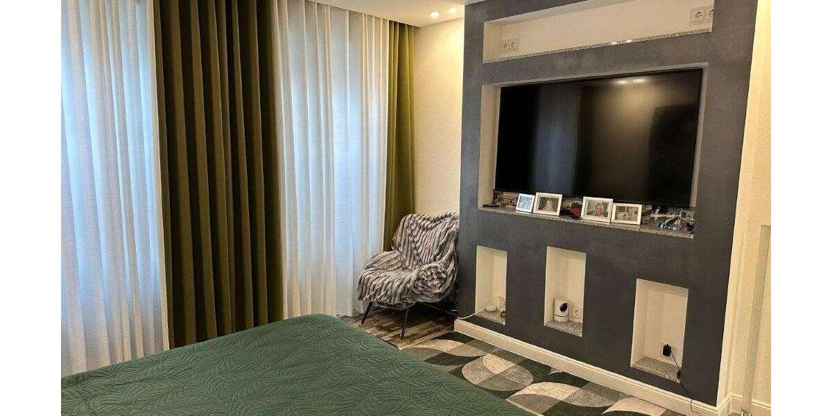 Schlafzimmer (2)